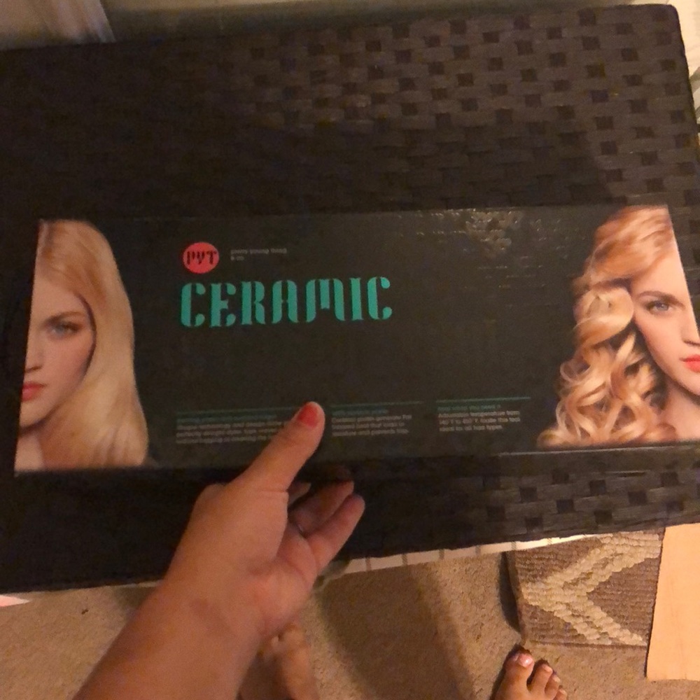 Authentic PYT ceramic straightener rare